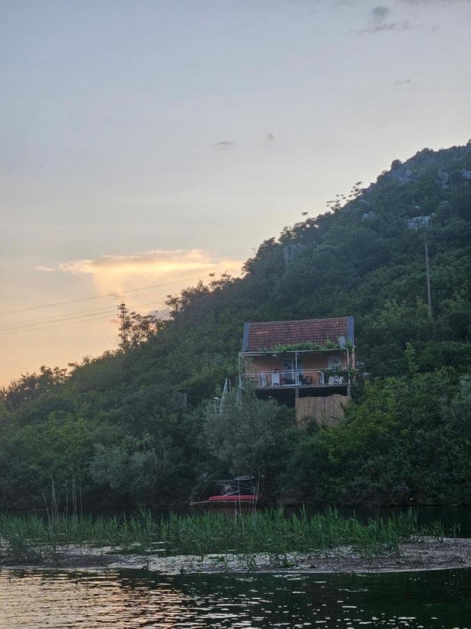 Wild Beauty House Skadar Lake 센틴제 외부 사진